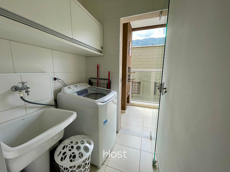 Apto com A/C e Churrasqueira à 500m da praia