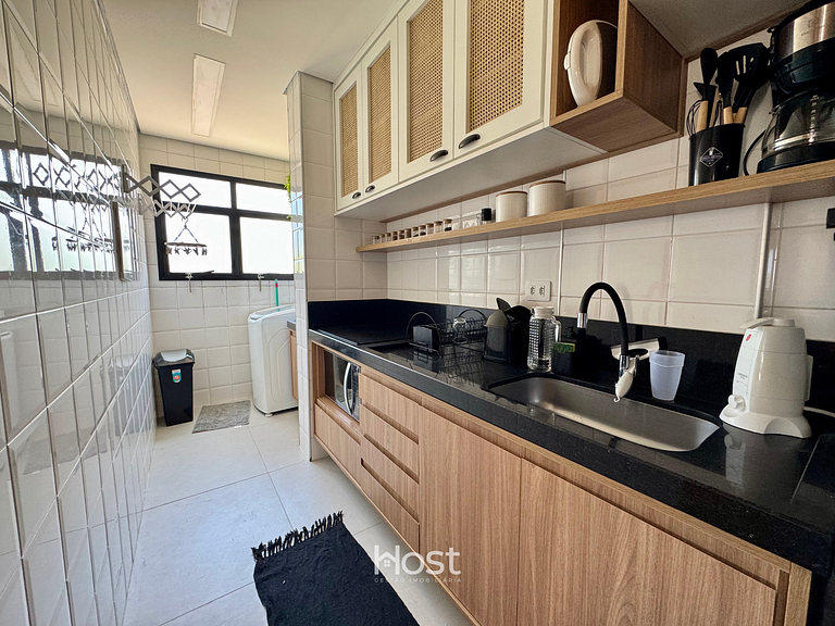 Cobertura com A/C e Churrasqueira a 700m da Praia