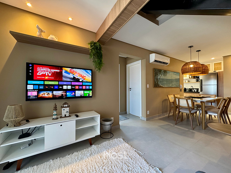 Cobertura com A/C e Churrasqueira a 700m da Praia