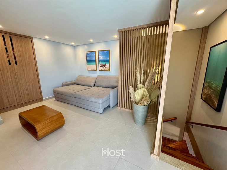 Cobertura com A/C e Churrasqueira a 700m da Praia