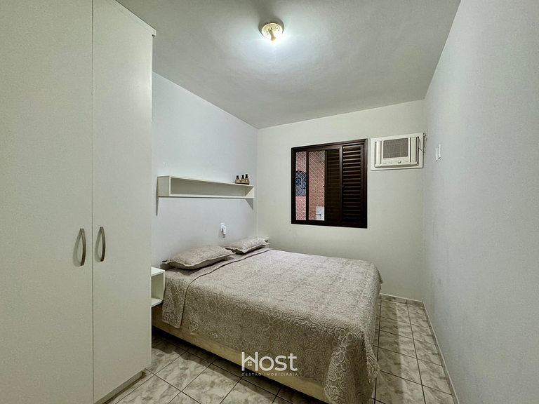 Ap Central com Ar Cond. e Piscina no Condomínio