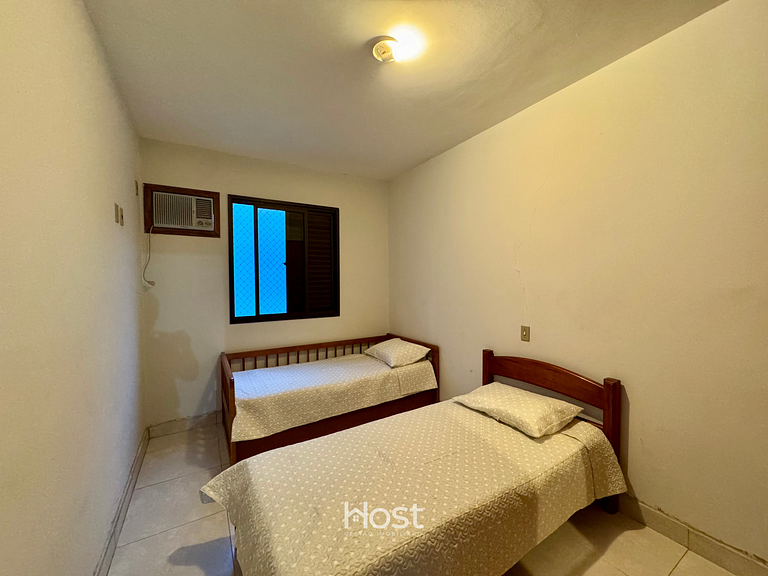 Ap Central com Ar Cond. e Piscina no Condomínio