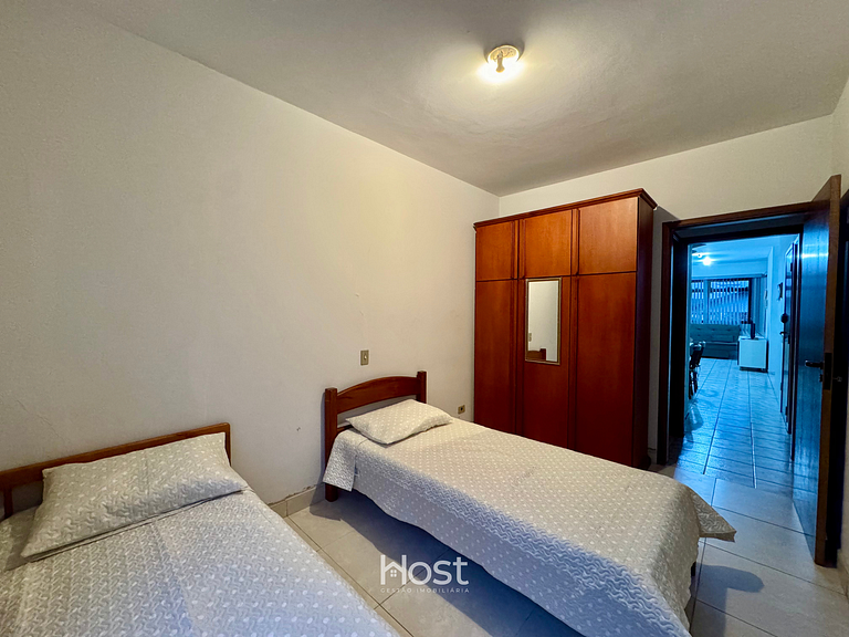 Ap Central com Ar Cond. e Piscina no Condomínio