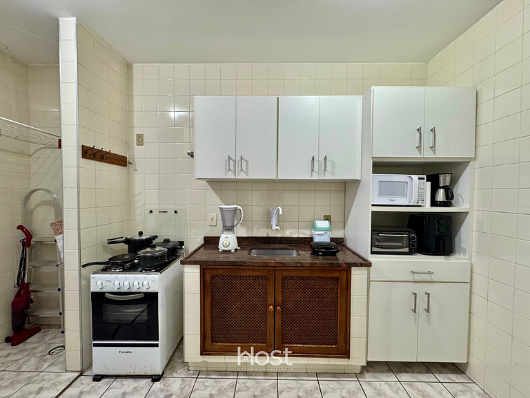 Ap Central com Ar Cond. e Piscina no Condomínio