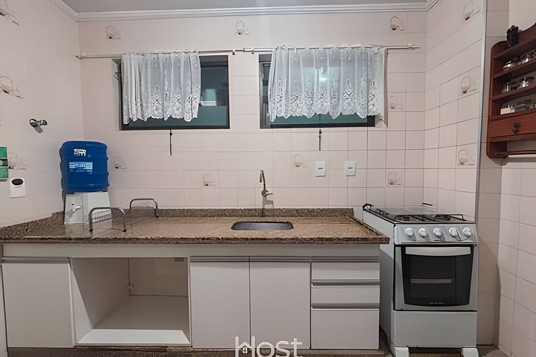 Ap com Piscina | Churrasqueira | 550m da Praia