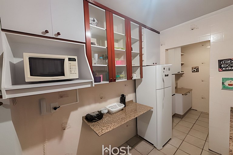 Ap com Piscina | Churrasqueira | 550m da Praia