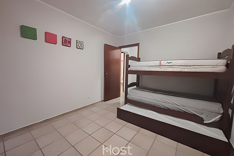 Ap com Piscina | Churrasqueira | 550m da Praia