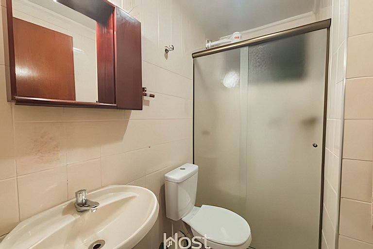 Ap com Piscina | Churrasqueira | 550m da Praia