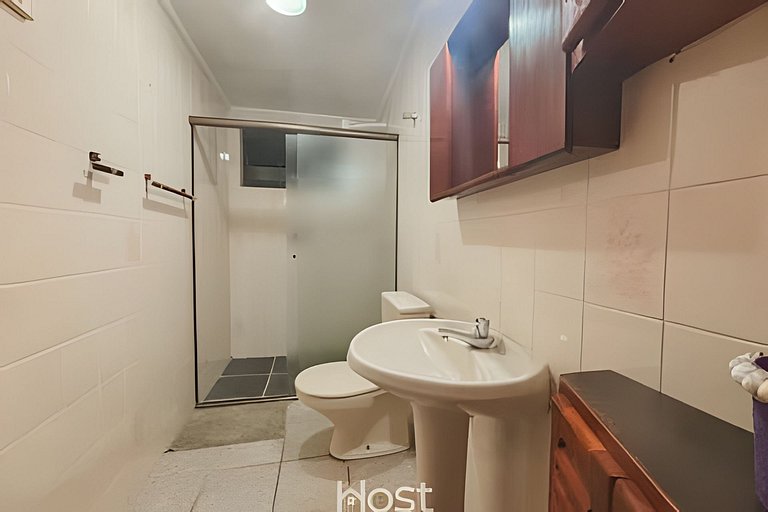 Ap com Piscina | Churrasqueira | 550m da Praia